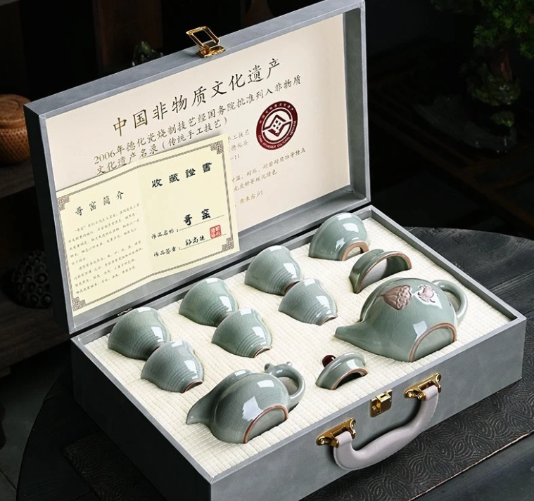 list-do-dung-giadinh-qua-bieu-tet-y-nghia